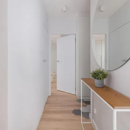 Vetulaniego With Air Conditioning & Parking By Renters Prestige * Kraków
