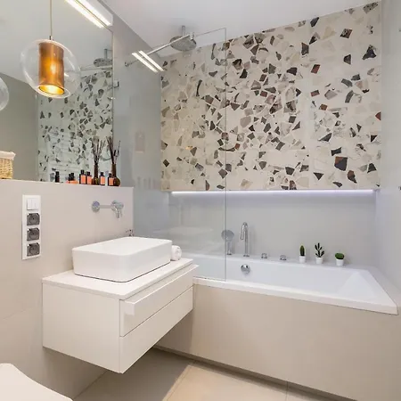 Vetulaniego With Air Conditioning & Parking By Renters Prestige Apartament Kraków