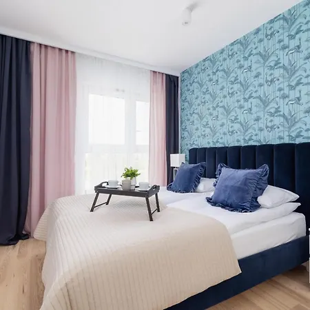 Apartment Vetulaniego With Air Conditioning & Parking By Renters Prestige